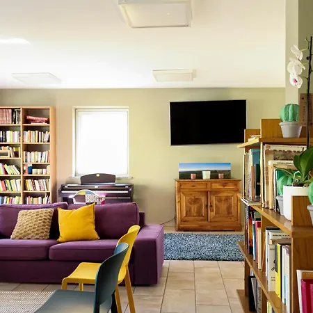 Albergue Agriostello Delle Langhe Farigliano