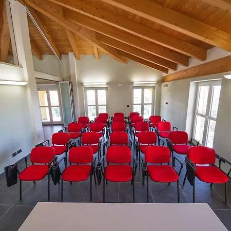 Albergue Agriostello Delle Langhe *