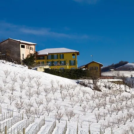 Hostel Agriostello Delle Langhe *