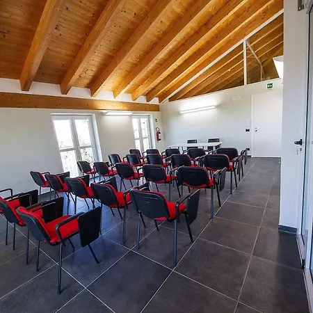 Agriostello Delle Langhe Albergue Farigliano