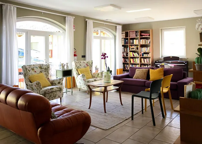 Agriostello Delle Langhe Vandrerhjem